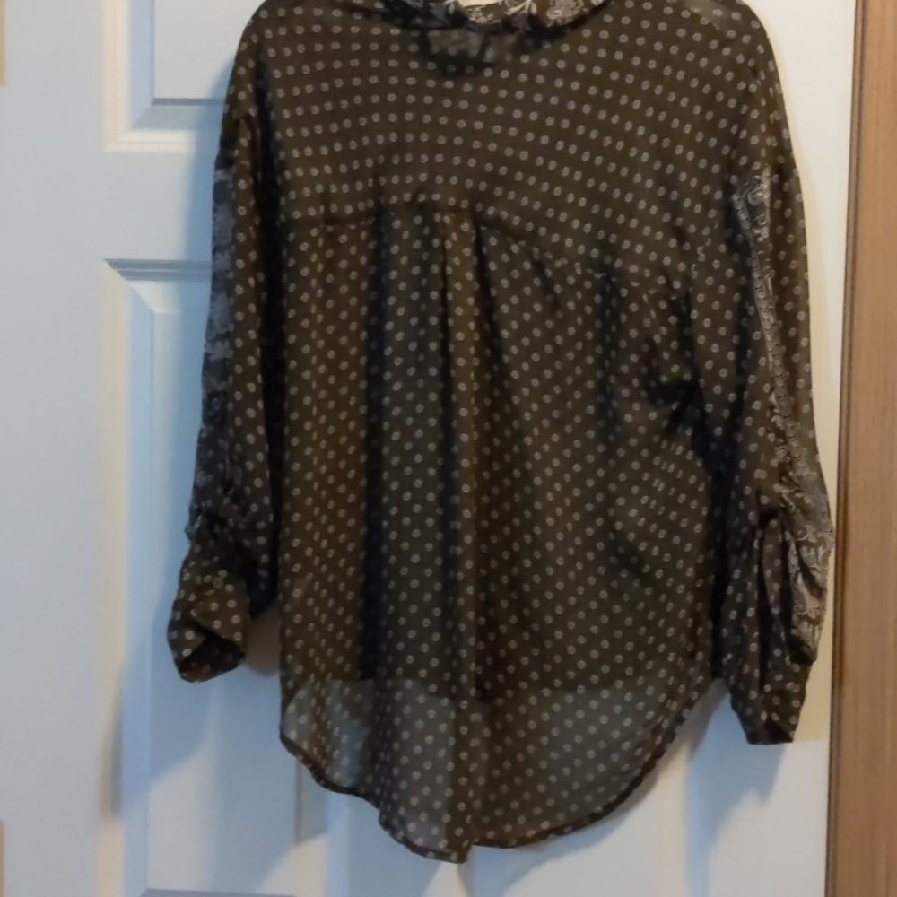 Sheer blouse - Picture 5 of 5